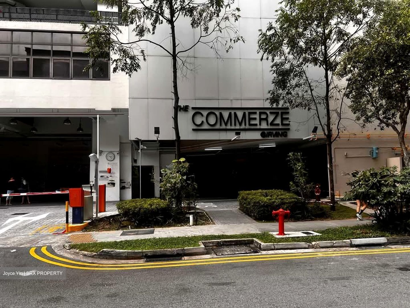 The Commerze@irving (D13), Factory #575422161